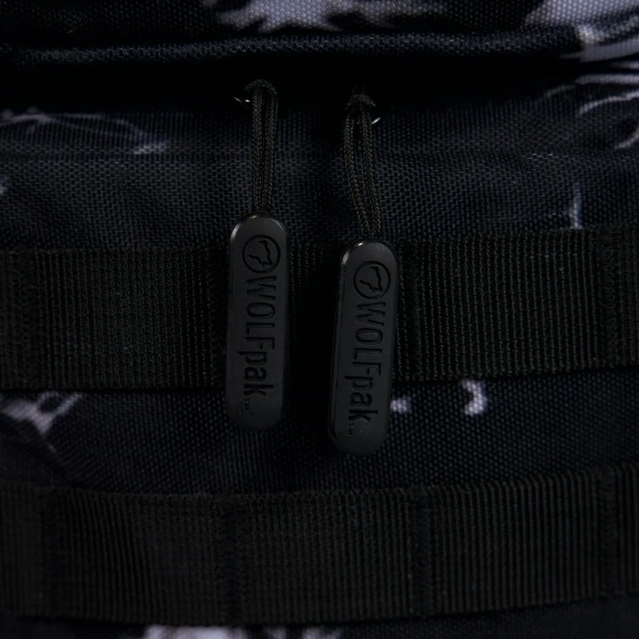 9L Backpack Mini Black Lightning