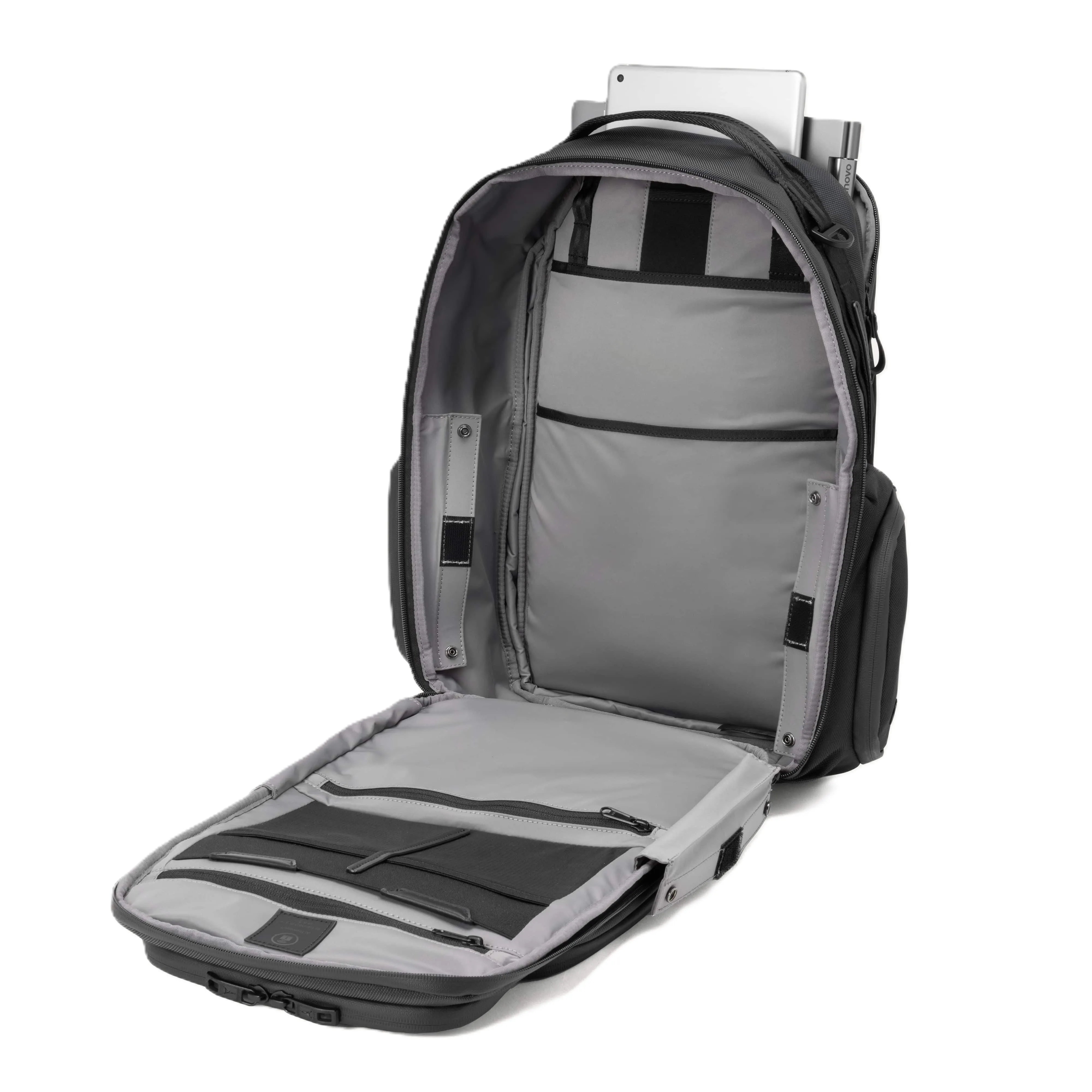Altitude™ Large Expandable Laptop Backpack 30-36L