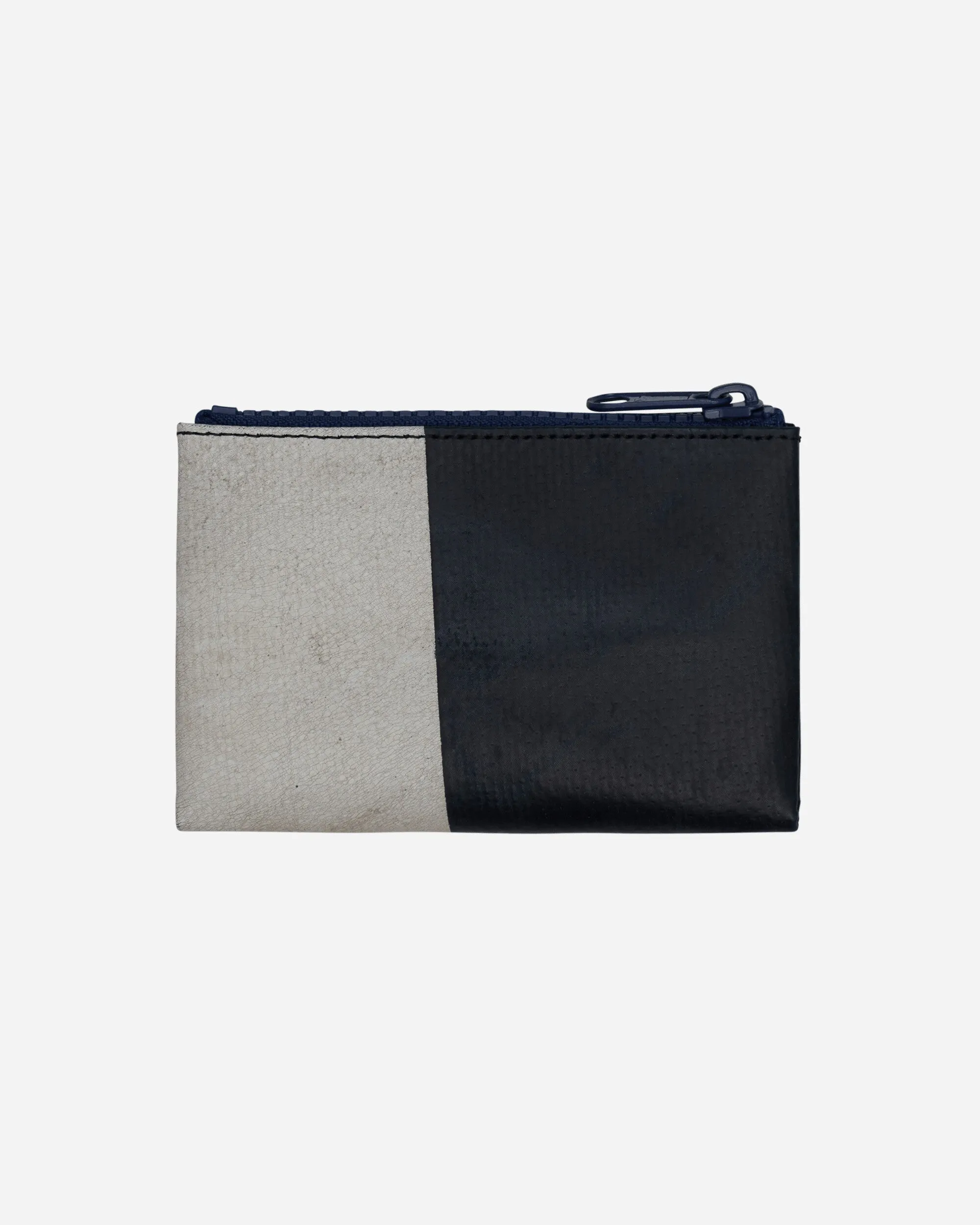 F05 Blair Extra Small Pouch Black / White