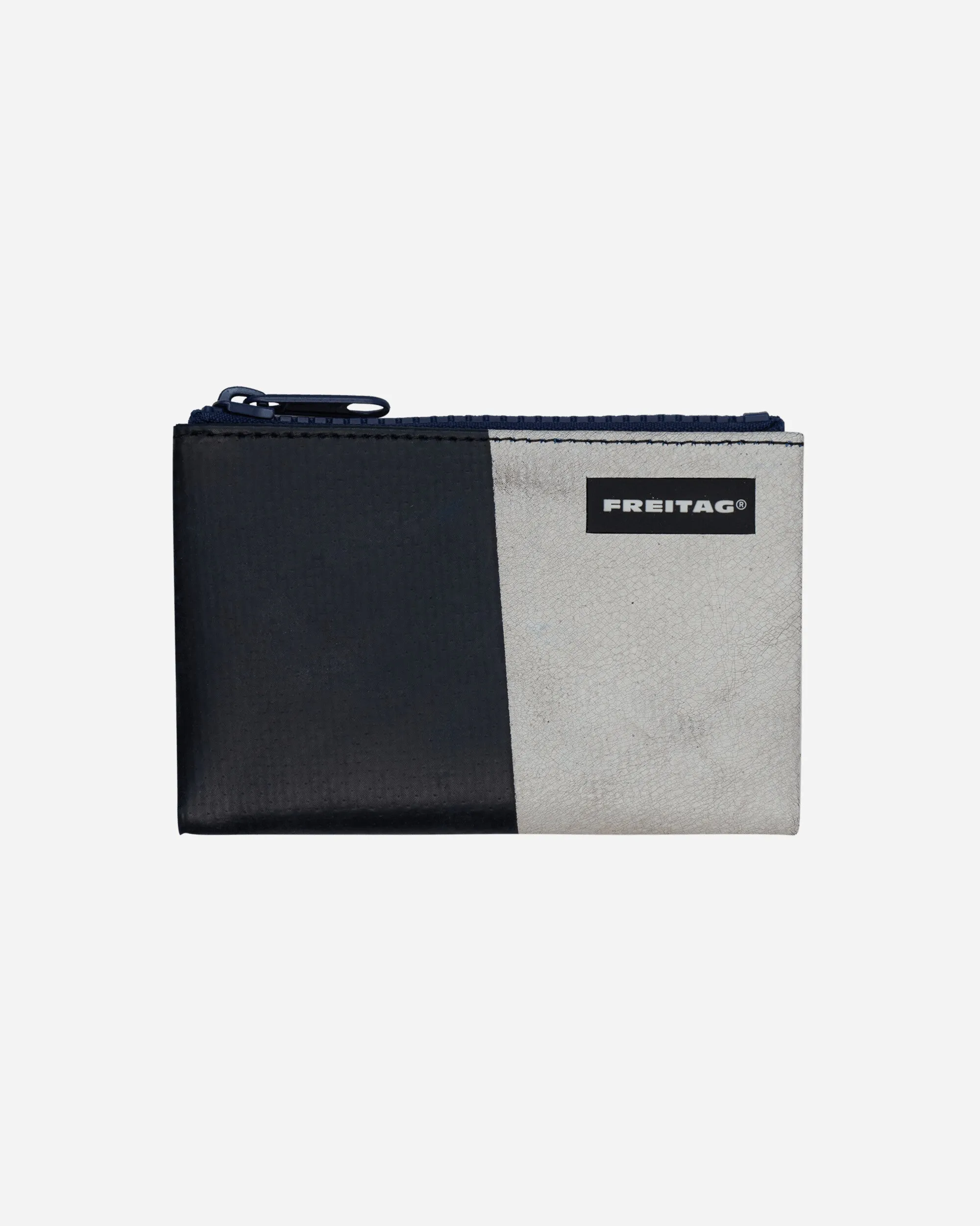 F05 Blair Extra Small Pouch Black / White