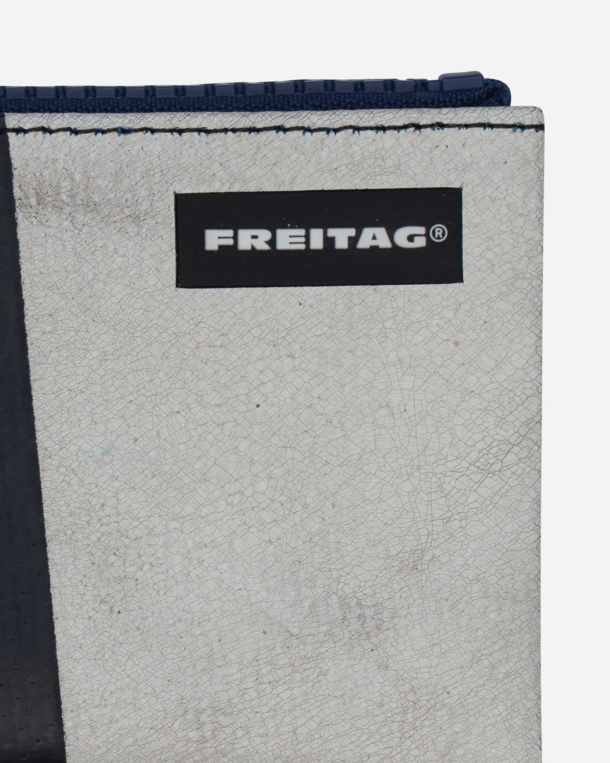 F05 Blair Extra Small Pouch Black / White