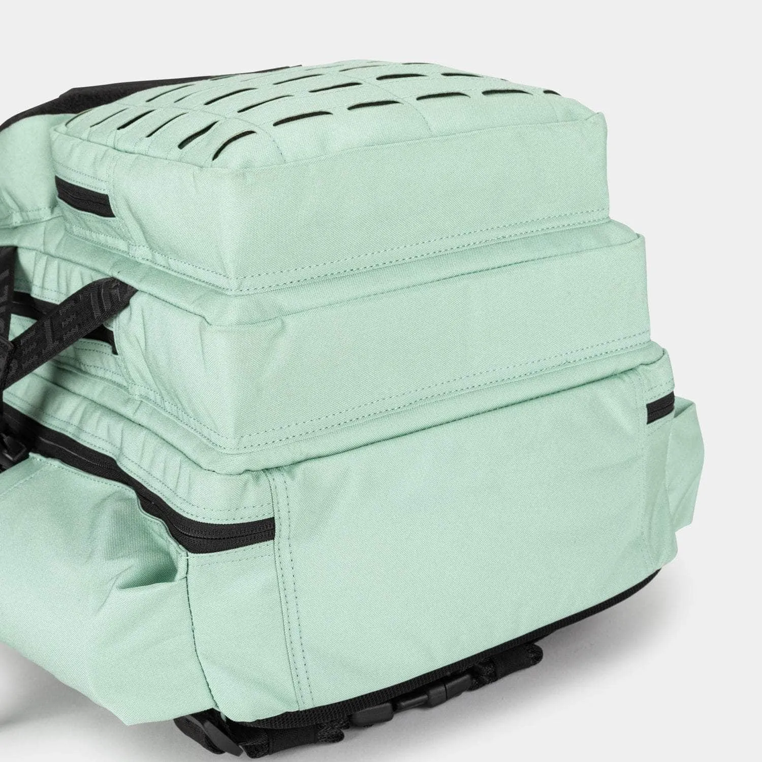 Medium Pistachio 25L Gym Backpack