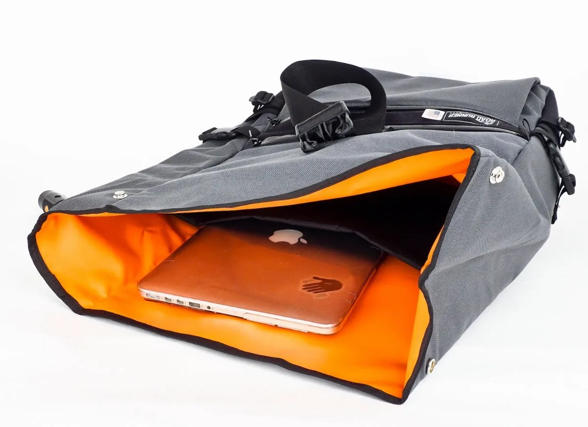 Medium Roll Top Backpack: 22L