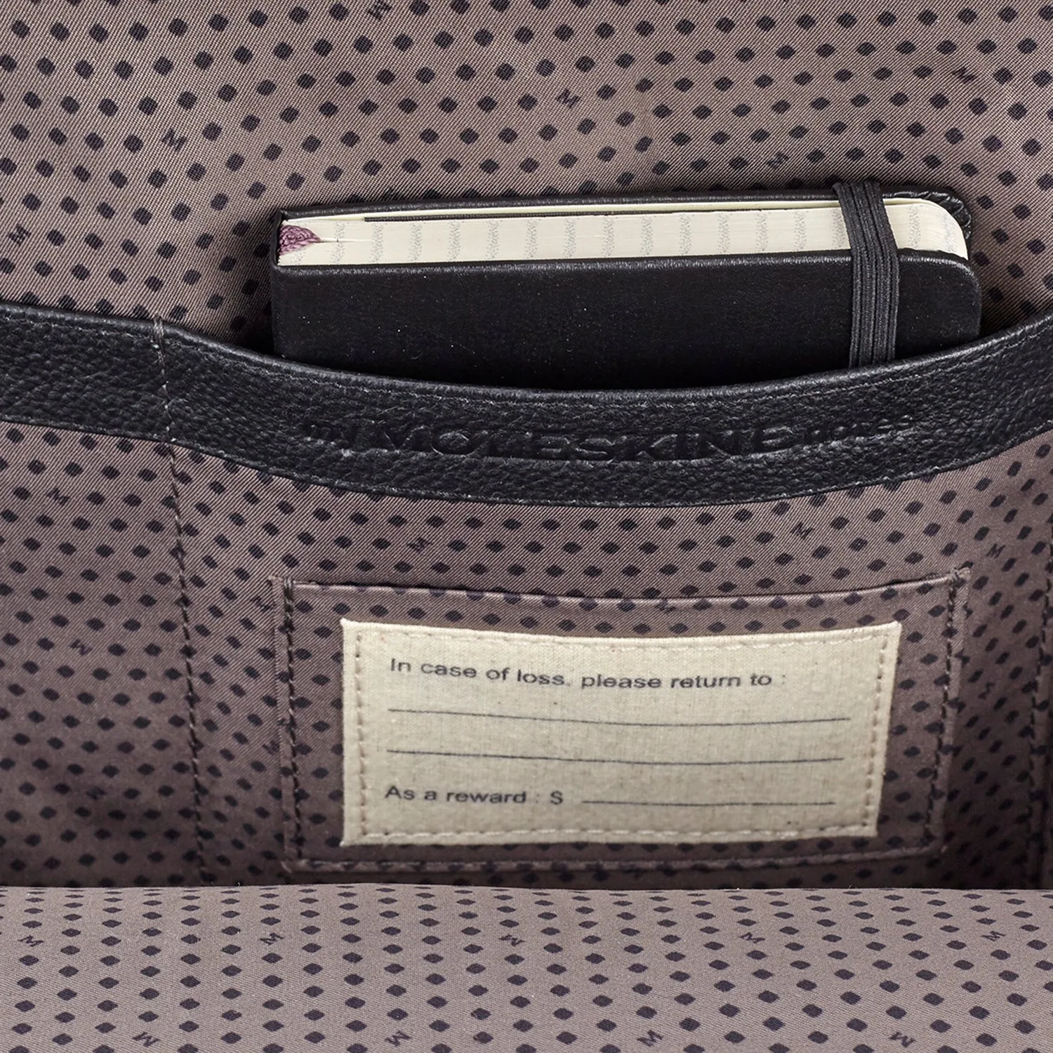Moleskine Classic Leather Device Bag