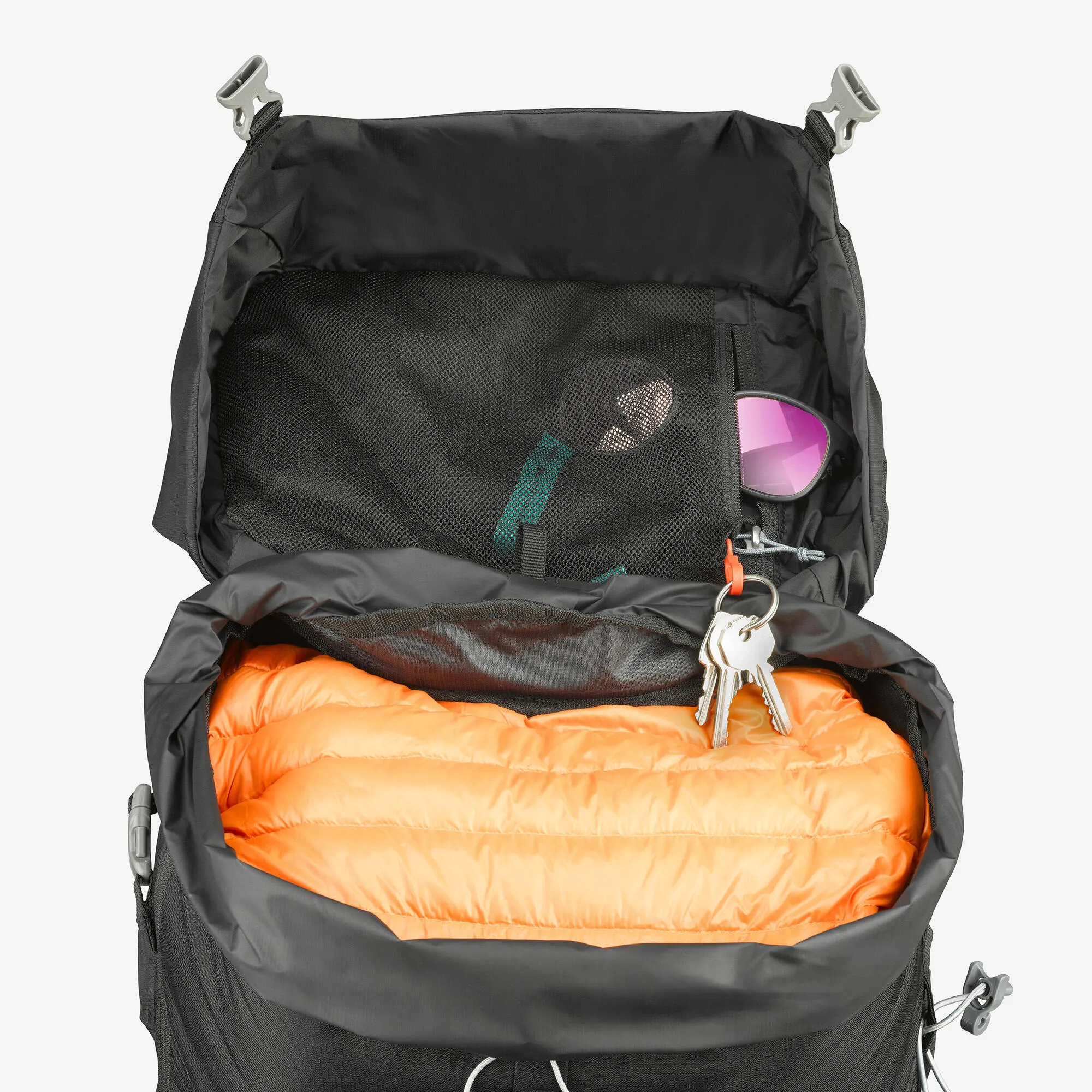 Quechua 38 L hiking backpack MH500