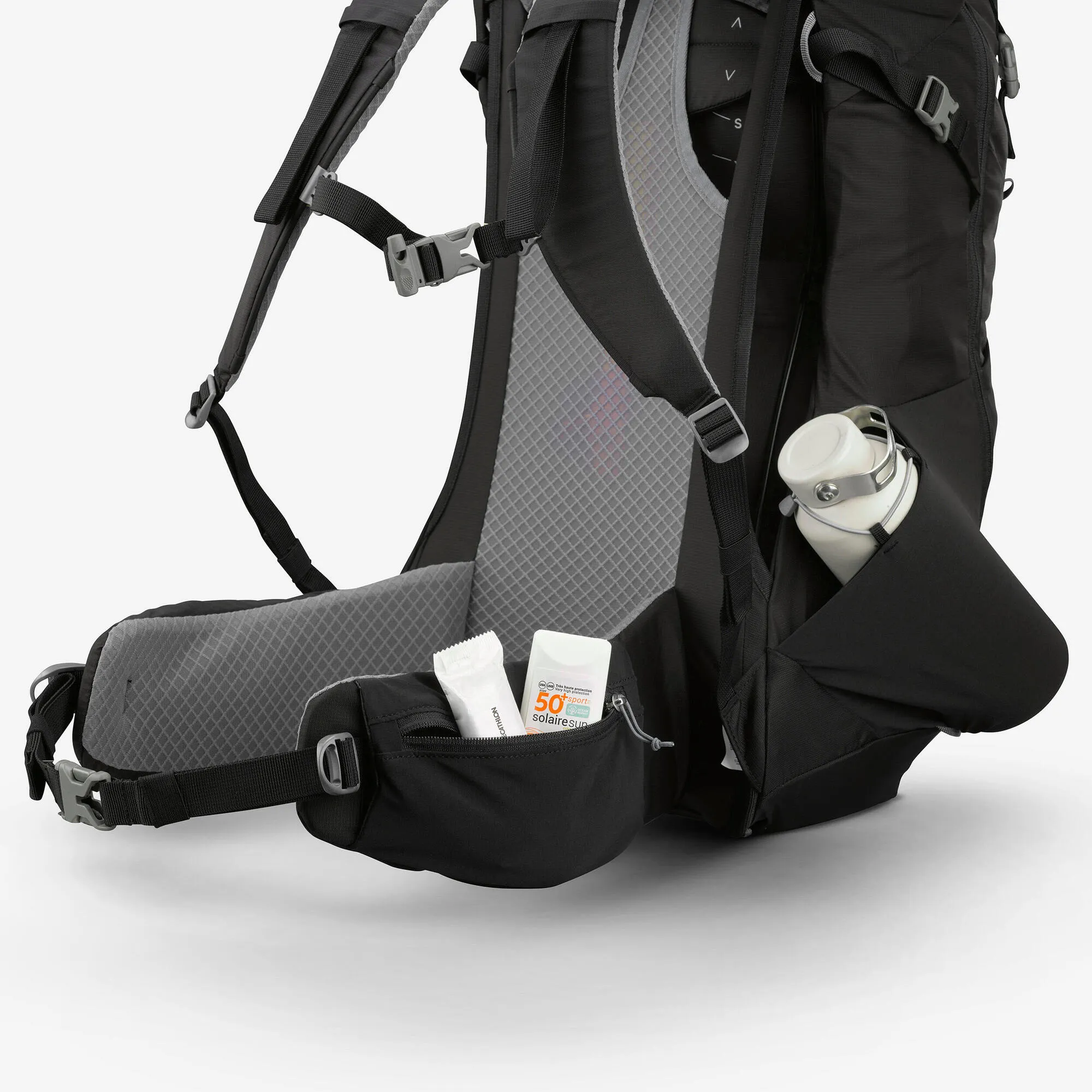 Quechua 38 L hiking backpack MH500